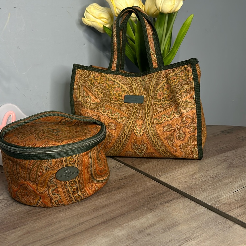 Etro nylon tote Bag set. Makeup bag and tote set. EUC!!